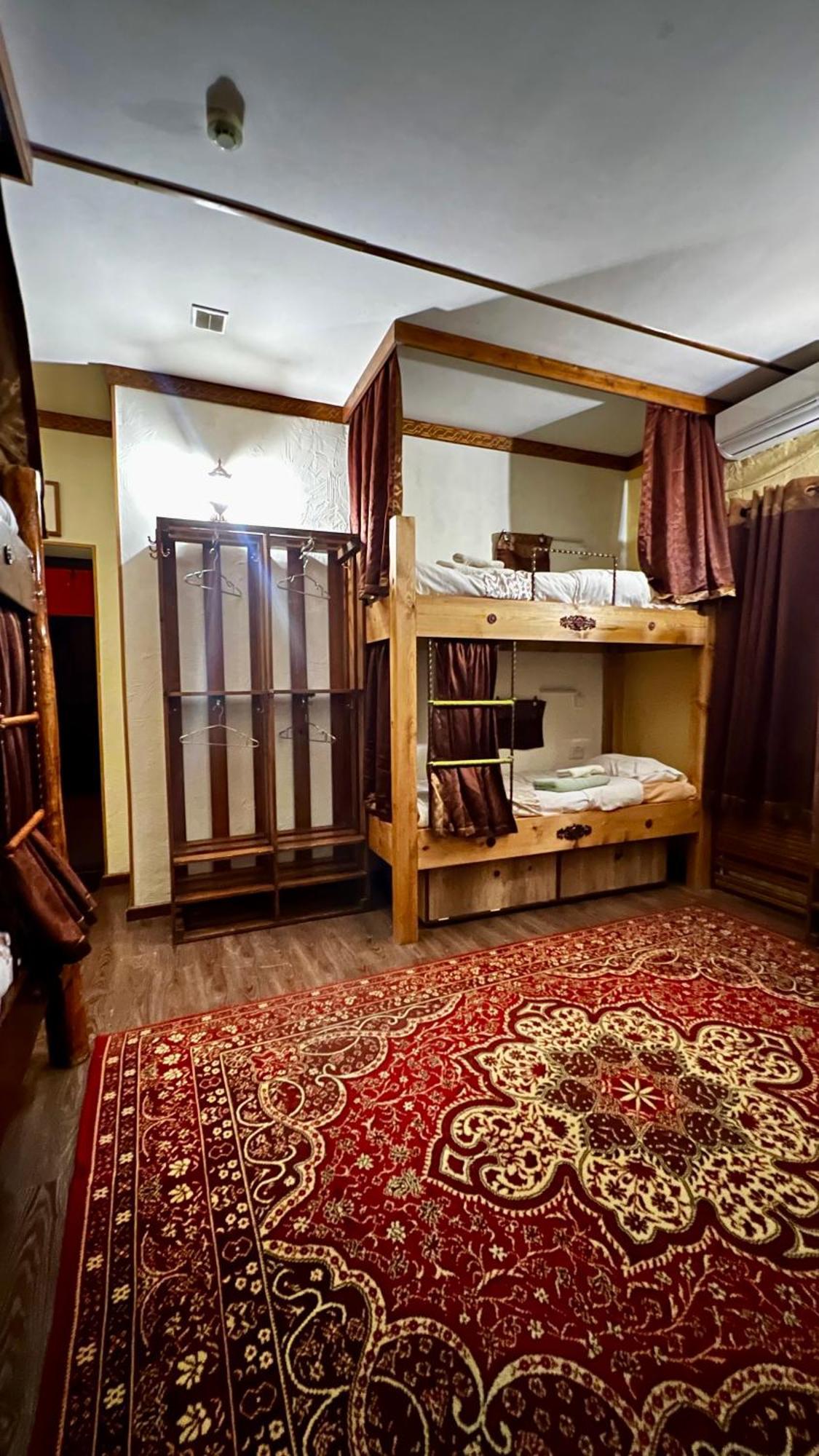 Drimin - Boutique Hostel And Hotel Rooms Available Tasken Kültér fotó